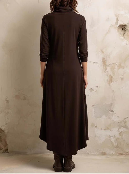 Vestido midi estilo boémio com fecho lateral por botões